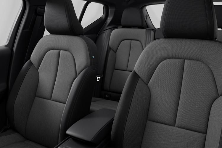 VOLVO XC40 ESTATE 2.0 B4P Ultra Black Edition 5dr Auto